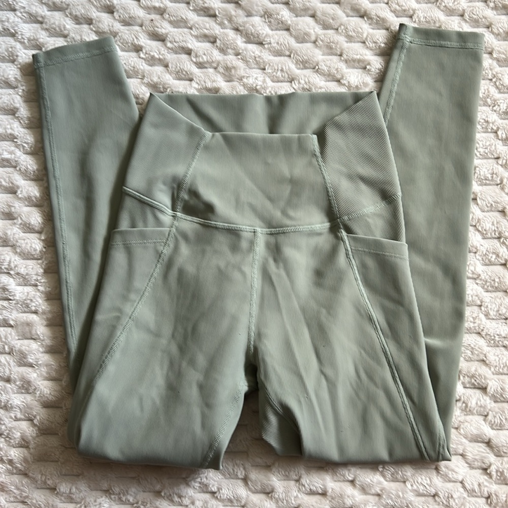 Wilo Ribbed Leggings - Picture 2 of 6